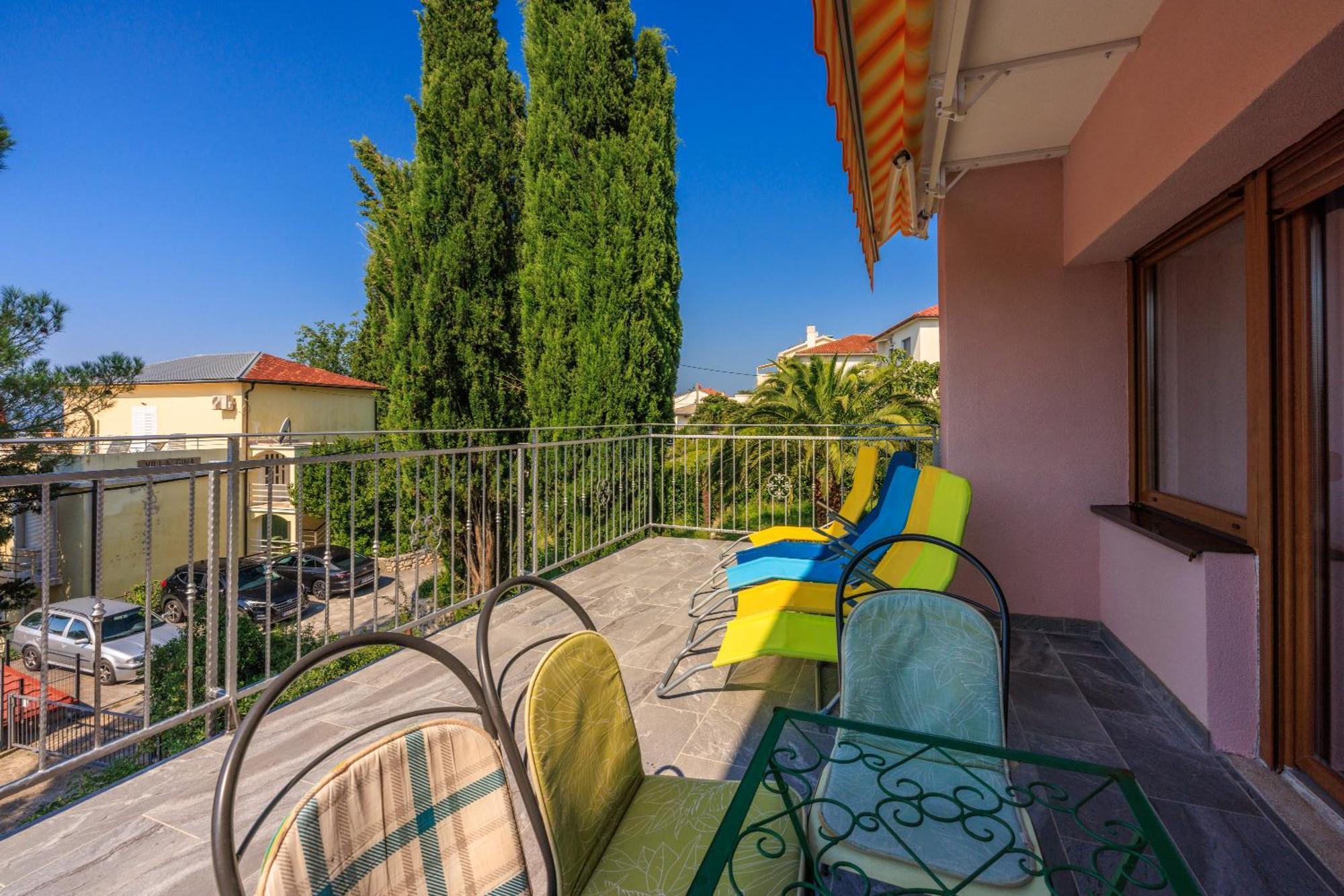 Jasminka Loncaric Apartment Crikvenica Exterior photo